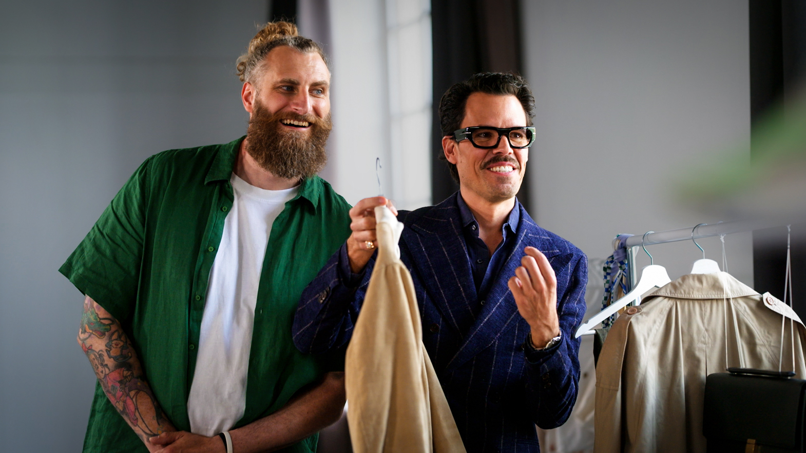 Sorting through a wardrobe of clothes, Live Better For Less France, Lyon episode